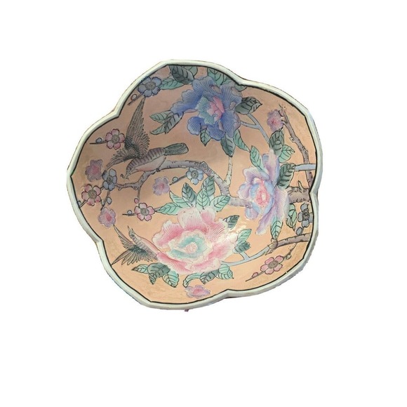Vintage Chinoiserie Famille Rose Bird Decorative Bowl Pastels Petals RARE - Picture 2 of 5